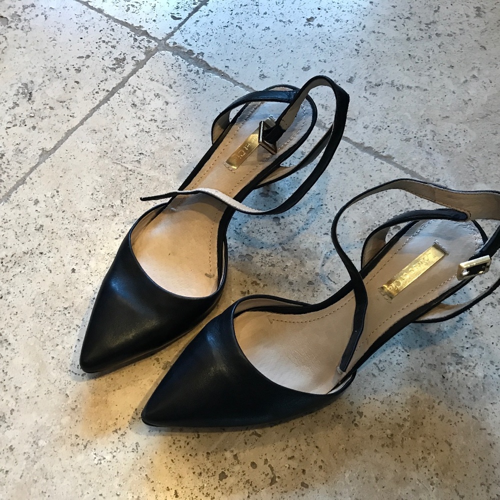Black leather Louise Et Cie dressy shoes